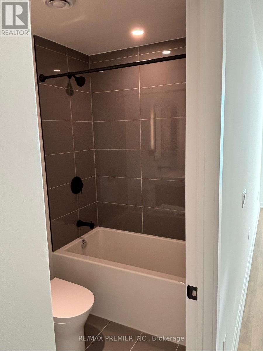 2903 - 127 Broadway Avenue, Toronto, Ontario  M4P 1V4 - Photo 8 - C13411390