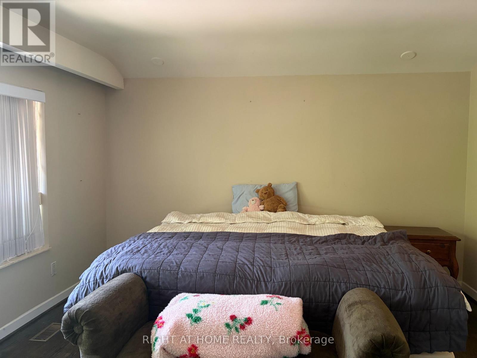 36 Forest Wood, Toronto, Ontario  M5N 2V9 - Photo 21 - C13250354