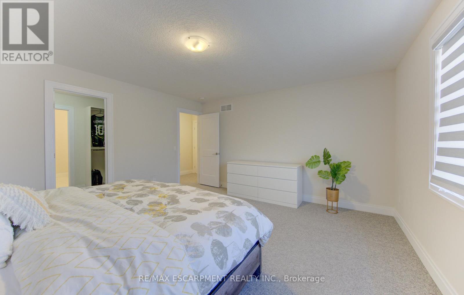 37 Great Falls Boulevard, Hamilton, Ontario  L8B 1X8 - Photo 28 - X13411398