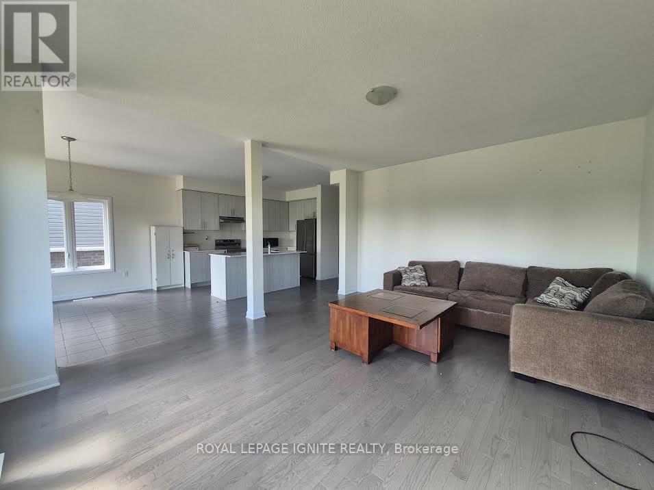 137 Gildersleeve Boulevard, Loyalist, Ontario  K0H 1G0 - Photo 8 - X13411400