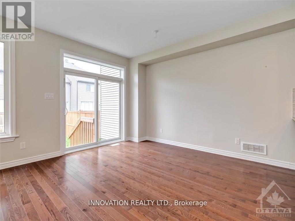 502 Muscari Street, Ottawa, Ontario  K1T 0S3 - Photo 7 - X13411436