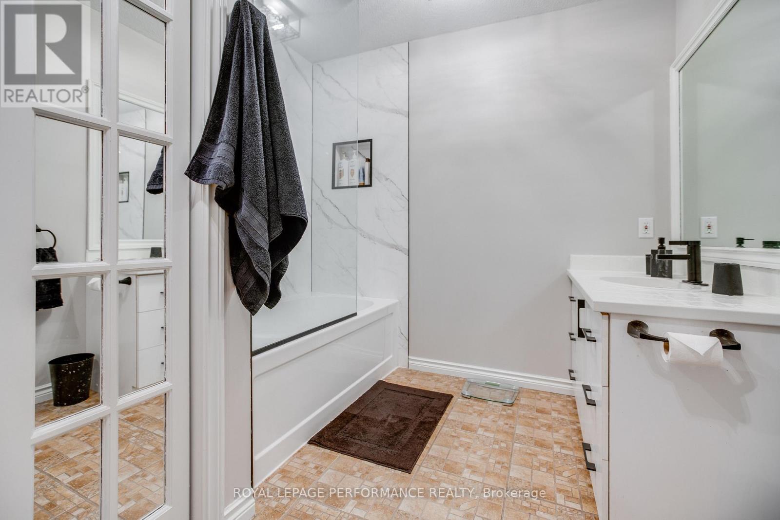 433 Tupper Street, Hawkesbury, Ontario  K6A 3L9 - Photo 18 - X13411444