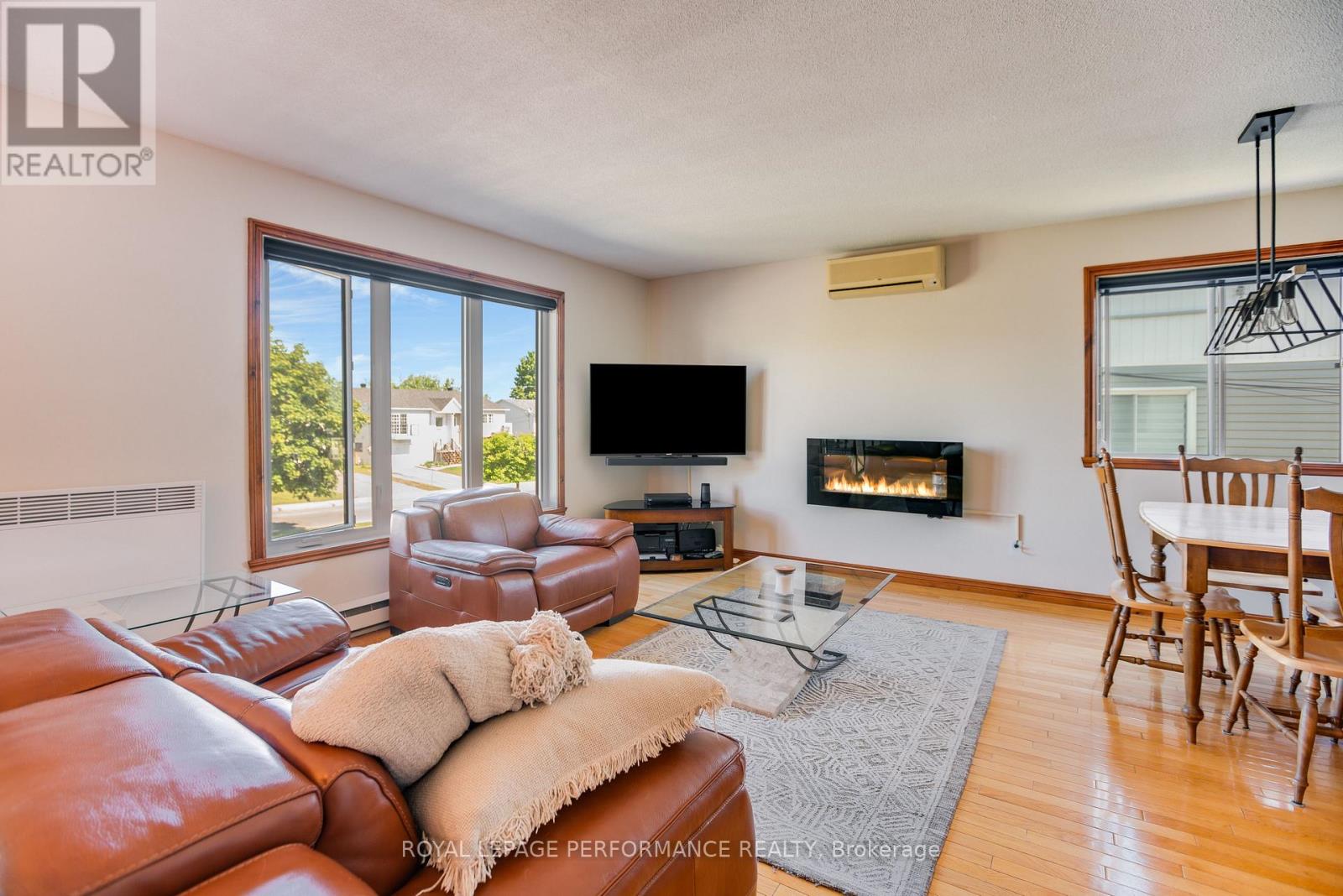 433 Tupper Street, Hawkesbury, Ontario  K6A 3L9 - Photo 3 - X13411444