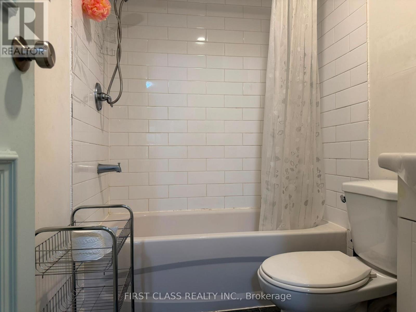 1a - 366 Lippincott Street, Toronto, Ontario  M5S 2P7 - Photo 11 - C13411426