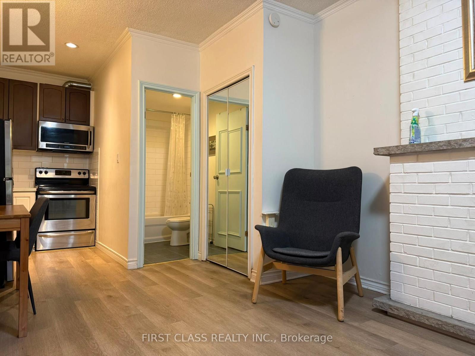 1a - 366 Lippincott Street, Toronto, Ontario  M5S 2P7 - Photo 4 - C13411426