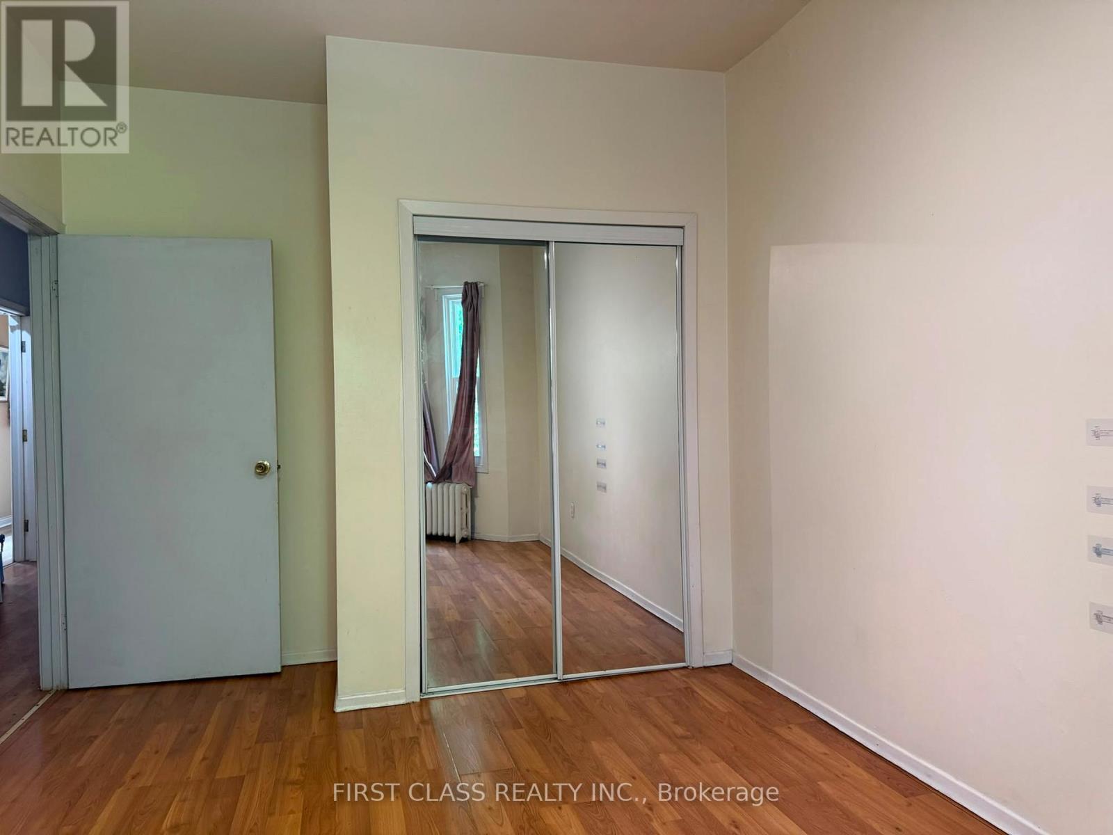 2b - 366 Lippincott Street, Toronto, Ontario  M5S 2P7 - Photo 3 - C13411434