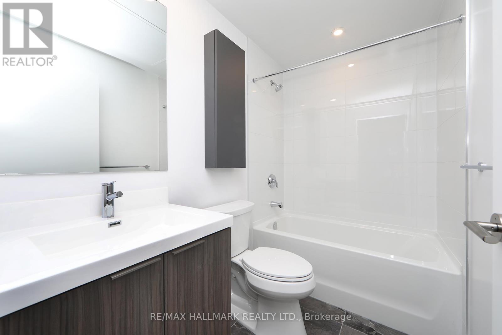 2808 - 50 O'neill Road, Toronto, Ontario  M3C 0R1 - Photo 14 - C13411438