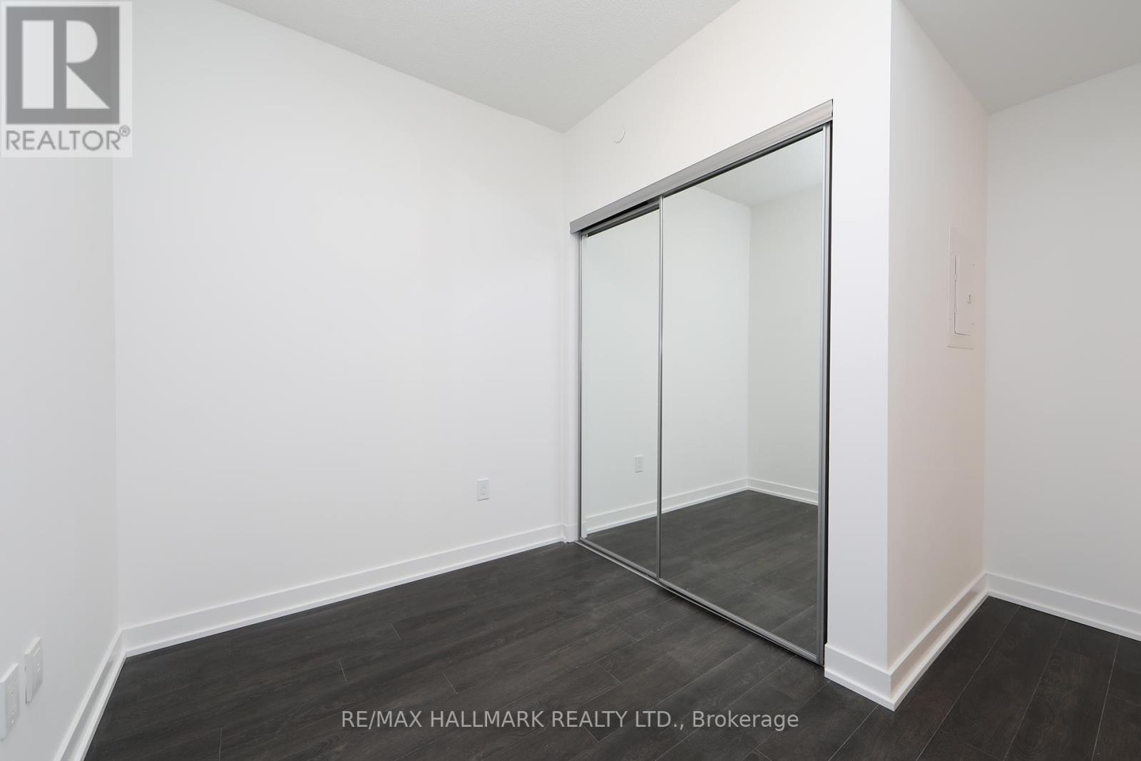 2808 - 50 O'neill Road, Toronto, Ontario  M3C 0R1 - Photo 5 - C13411438