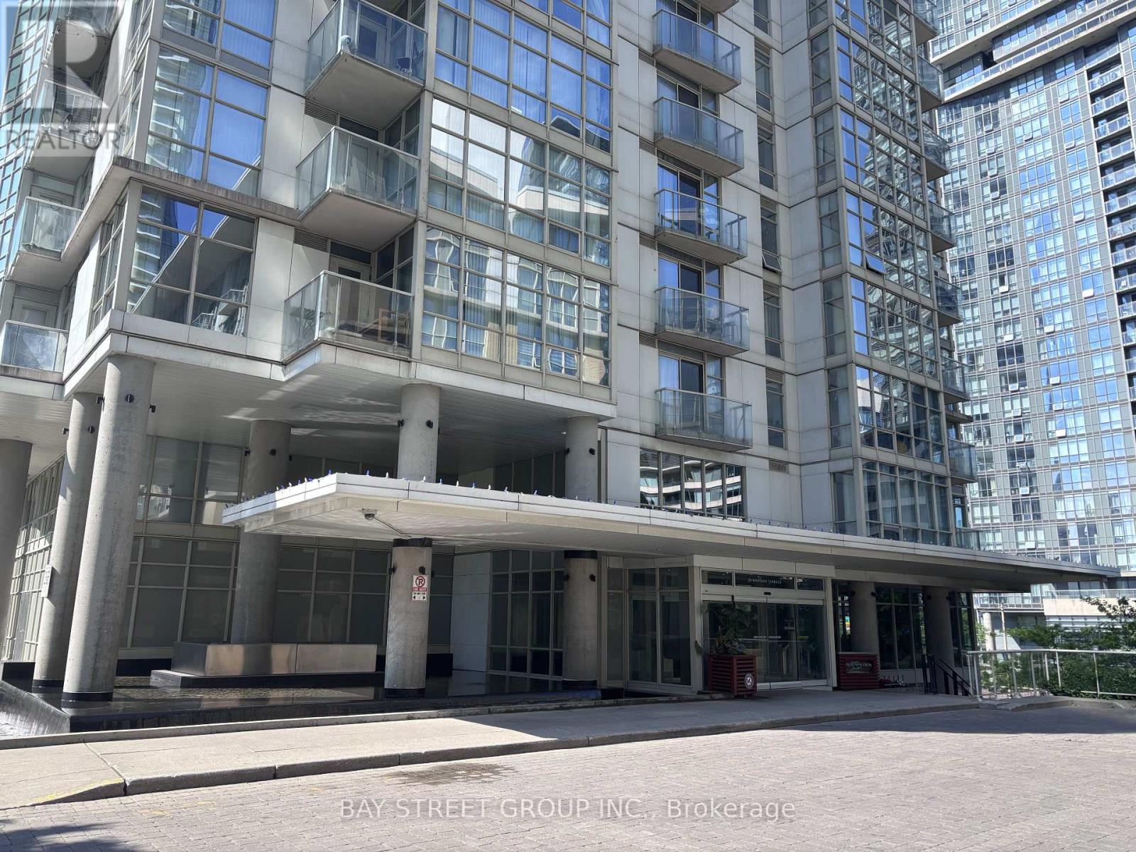 2210 - 35 Mariner Terrace, Toronto, Ontario  M5V 3V9 - Photo 10 - C13411440