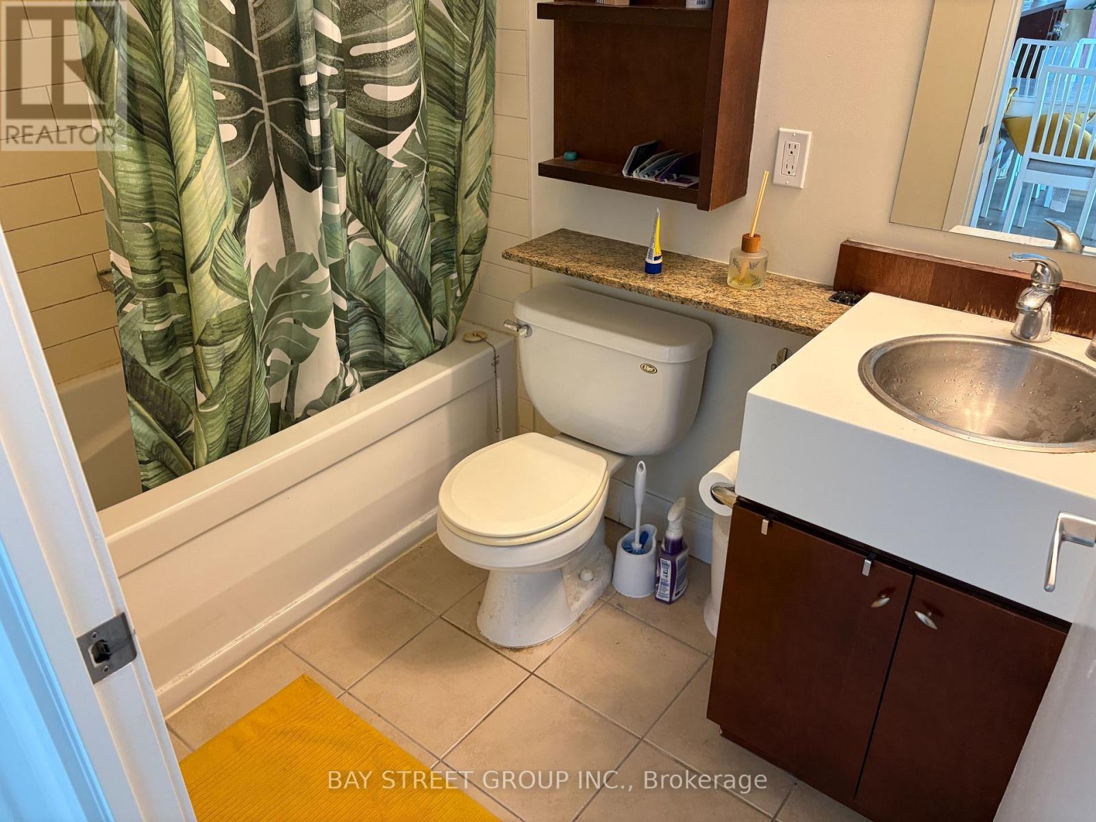 2210 - 35 Mariner Terrace, Toronto, Ontario  M5V 3V9 - Photo 8 - C13411440