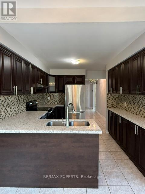 1 Donaldson Drive, Brampton, Ontario  L6Y 3G7 - Photo 10 - W13411416