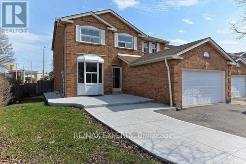 1 Donaldson Drive, Brampton, Ontario  L6Y 3G7 - Photo 2 - W13411416