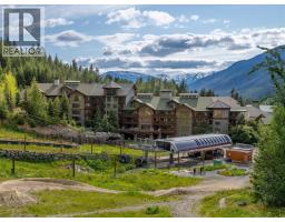 221 2202 GONDOLA WAY, Whistler, British Columbia