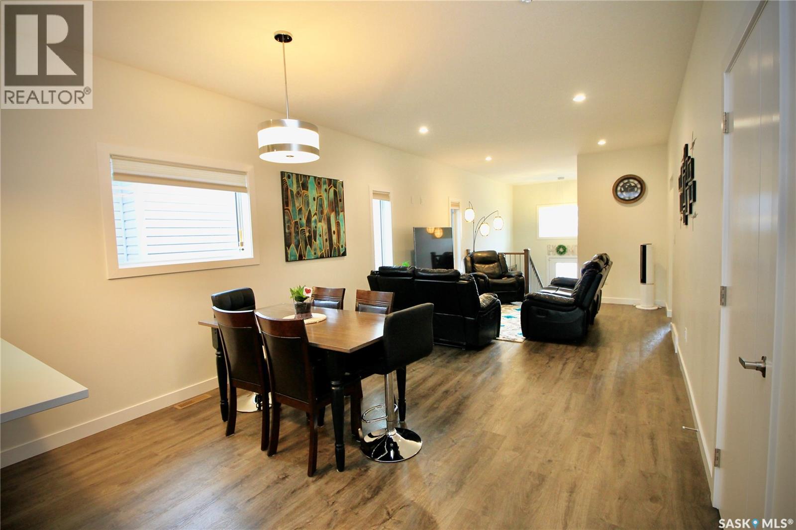 215 Thakur Street, Saskatoon, Saskatchewan S7W 1C4 - Photo 11 - SK038508
