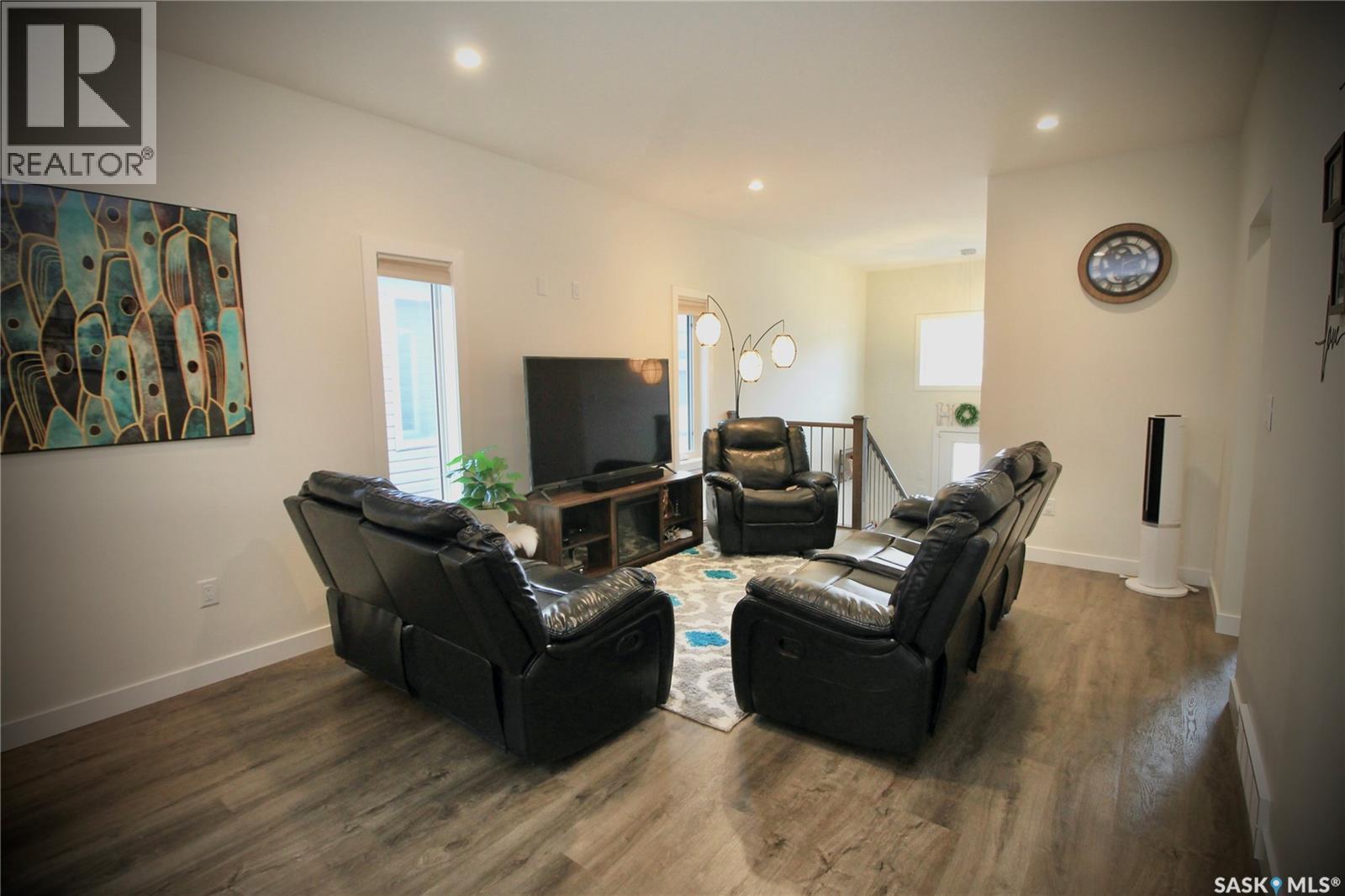 215 Thakur Street, Saskatoon, Saskatchewan S7W 1C4 - Photo 8 - SK038508