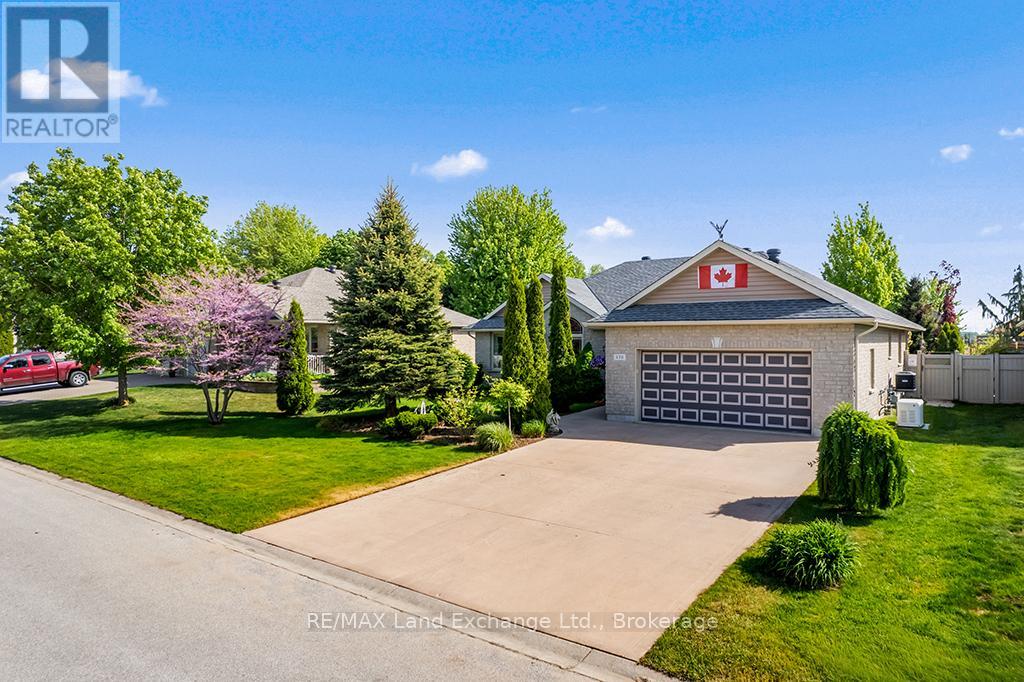478 BLUEWATER DRIVE, Saugeen Shores, Ontario
