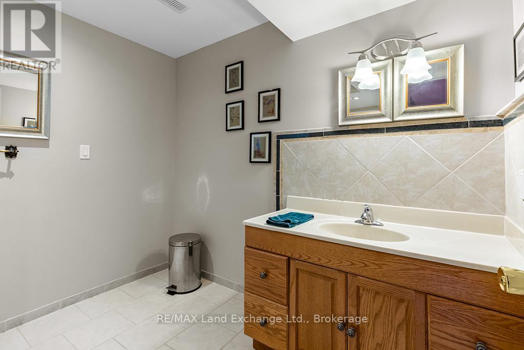 478 Bluewater Drive, Saugeen Shores, Ontario  N0H 2C1 - Photo 28 - X13411462