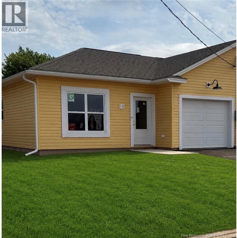 14 Otty Avenue, Sussex, New Brunswick  E4E 0M5 - Photo 1 - NB136296
