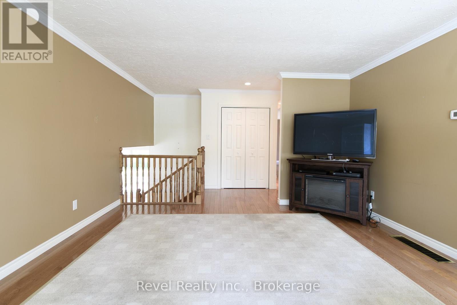 38 Station Street, Clearview, Ontario  L0M 1L0 - Photo 15 - S13411474