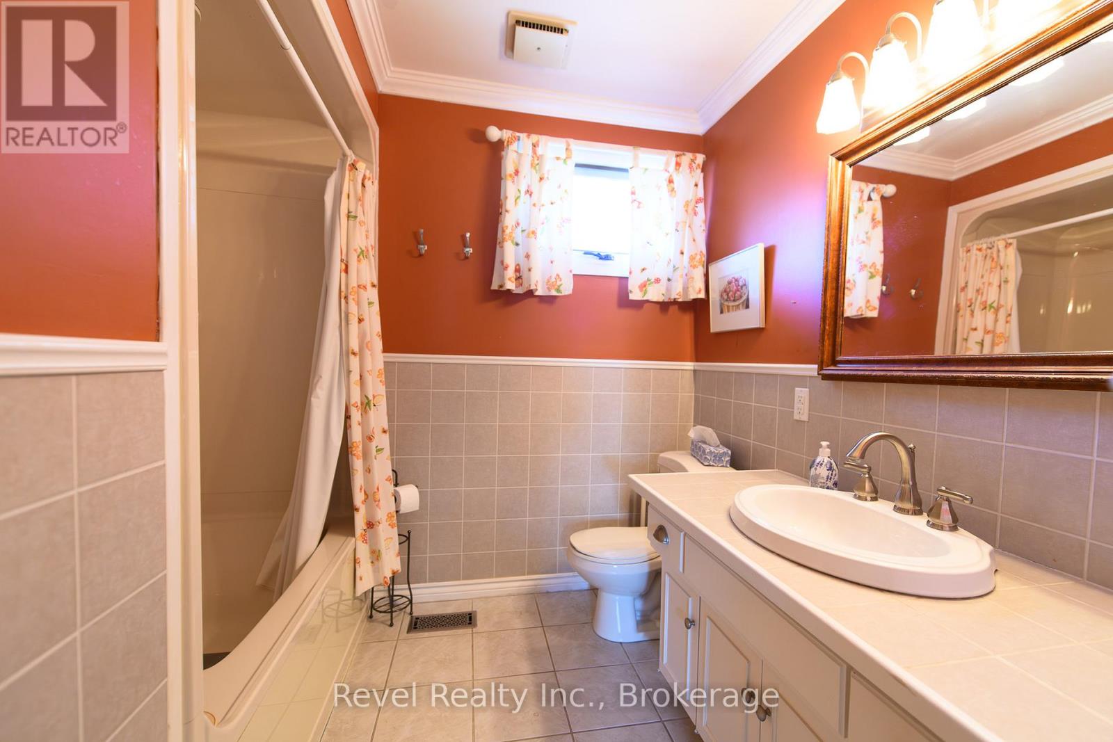 38 Station Street, Clearview, Ontario  L0M 1L0 - Photo 19 - S13411474