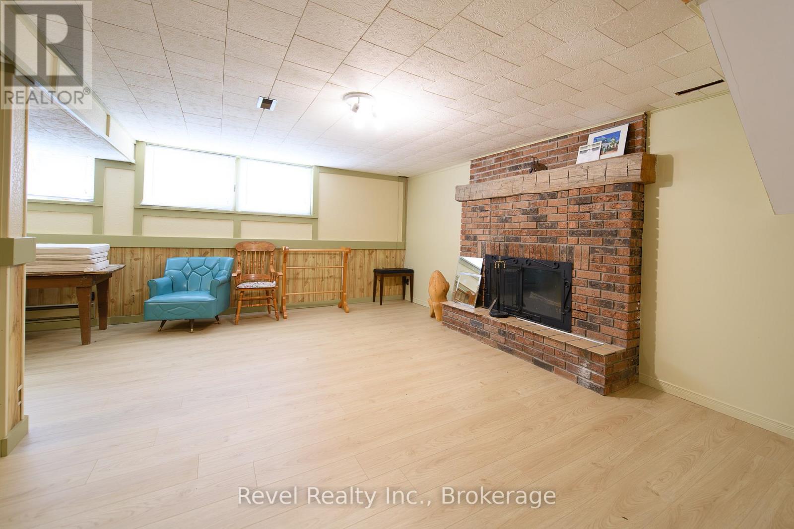 38 Station Street, Clearview, Ontario  L0M 1L0 - Photo 22 - S13411474