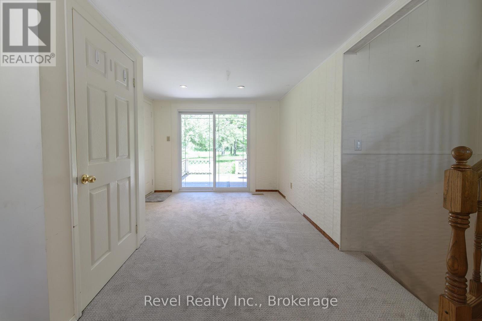 38 Station Street, Clearview, Ontario  L0M 1L0 - Photo 9 - S13411474