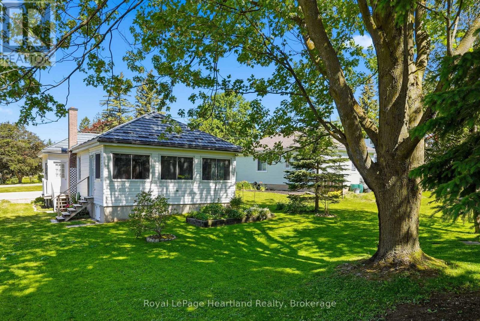 81 Catherine Street, North Huron, Ontario  N0G 2W0 - Photo 34 - X13411498