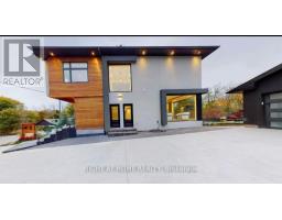81 JOSEPH STREET E, Newmarket, Ontario