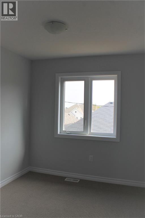 124 Compass Trail Unit# 14, Cambridge, Ontario  N3E 0E3 - Photo 14 - 40837002