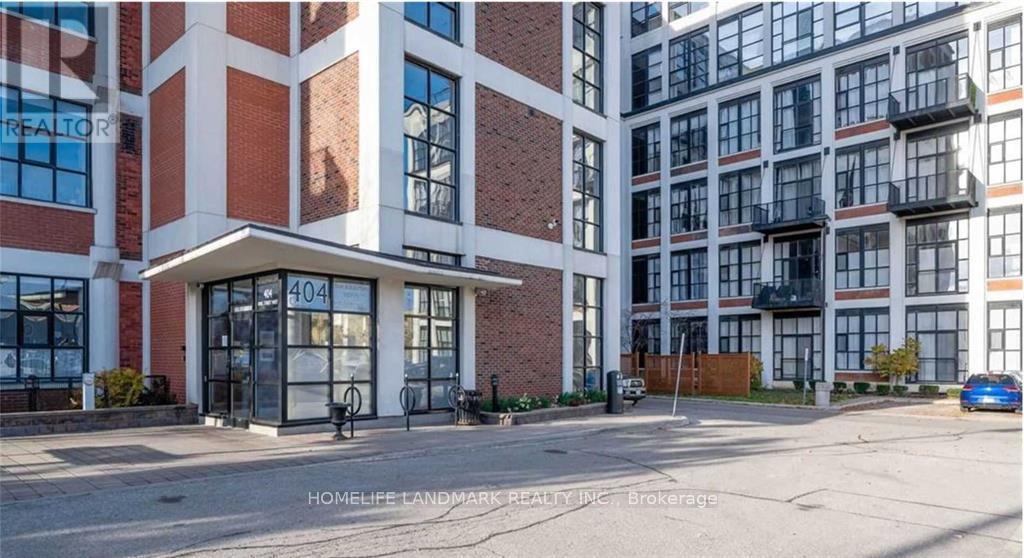 404 KING STREET W, Kitchener, Ontario