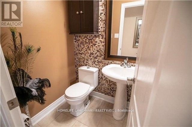 2245 Carm Drive, Oakville, Ontario  L6M 0H8 - Photo 28 - W13246032