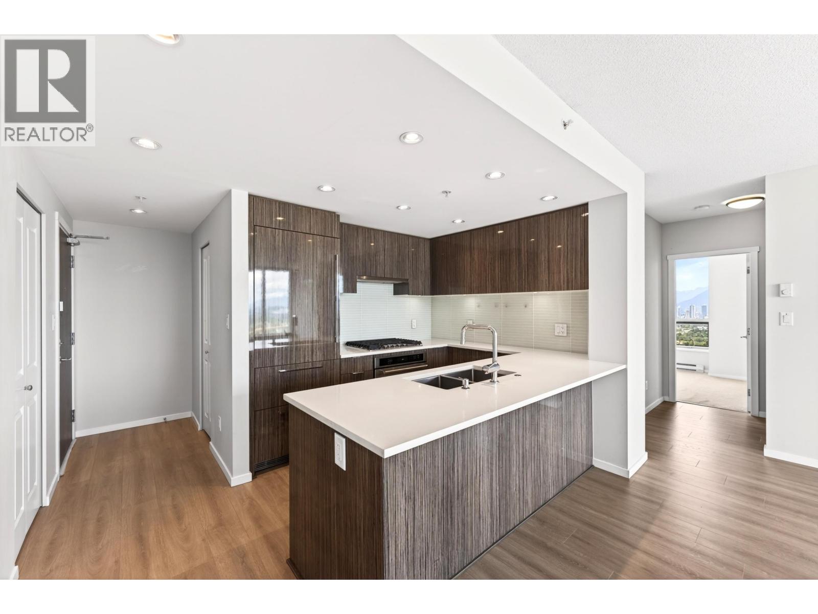 2806 6638 Dunblane Avenue, Burnaby, British Columbia  V5H 0G8 - Photo 5 - R3130808