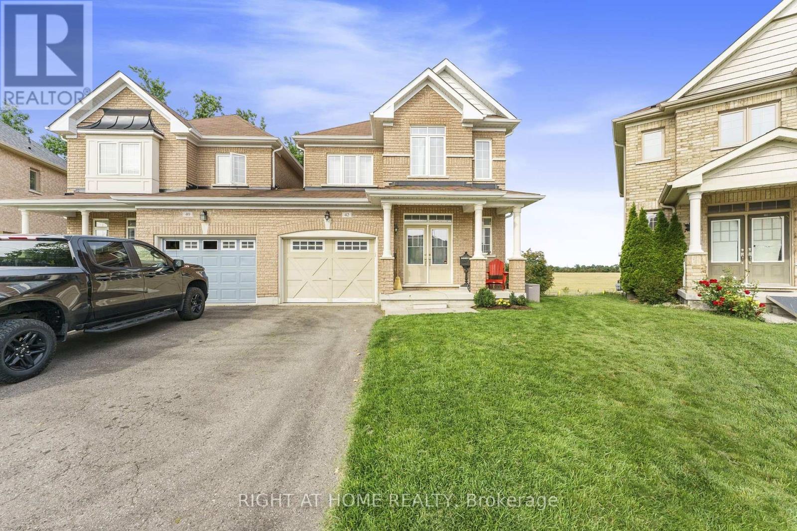 42 FORSYTH CRESCENT, Barrie, Ontario