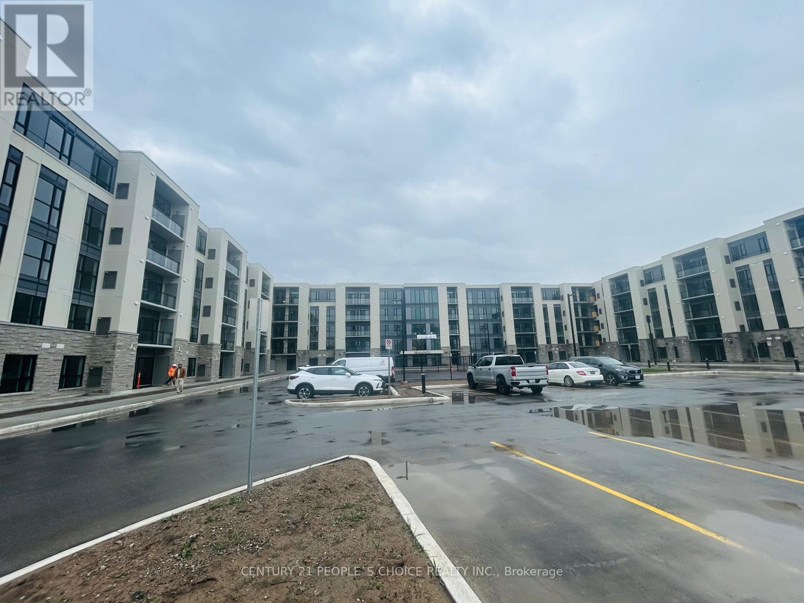 134 - 50 Herrick Avenue, St. Catharines, Ontario  L2P 0G3 - Photo 2 - X13410926