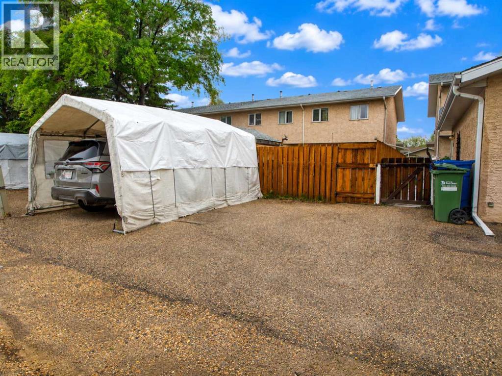 21 Dixon Crescent, Red Deer, Alberta  T4R 2J1 - Photo 29 - A2317389