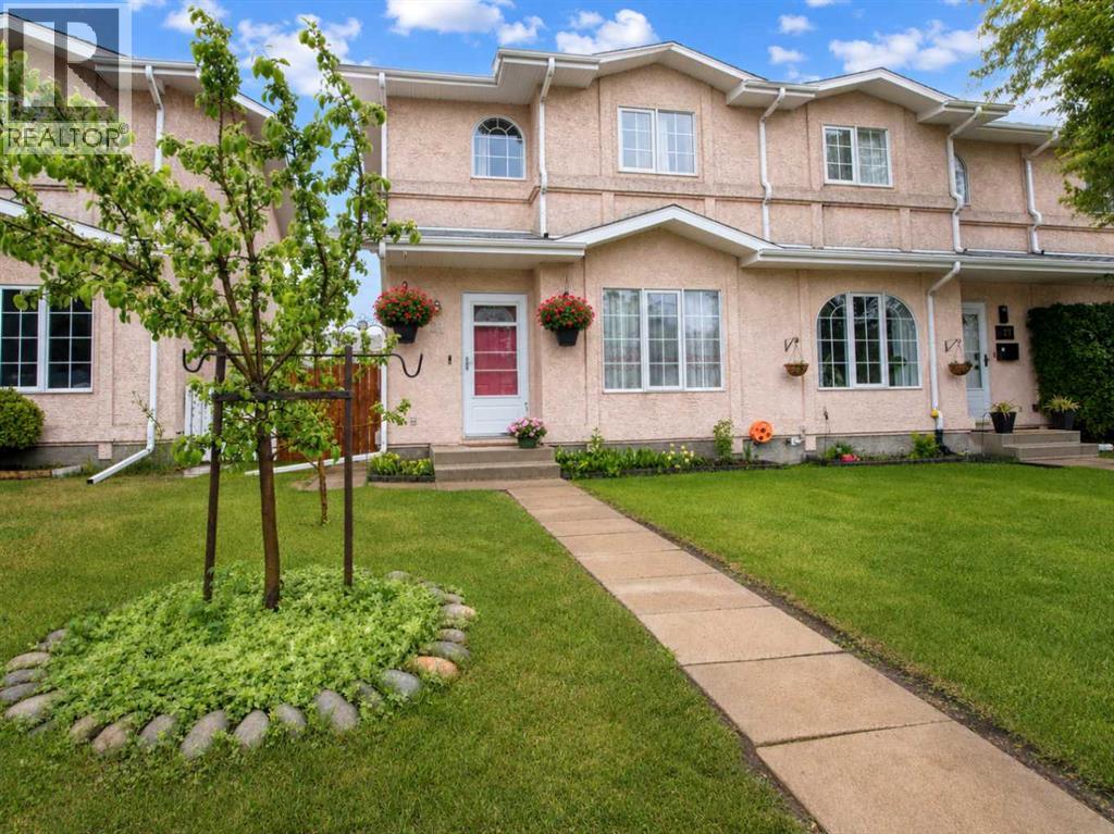 21 Dixon Crescent, Red Deer, Alberta  T4R 2J1 - Photo 1 - A2317389