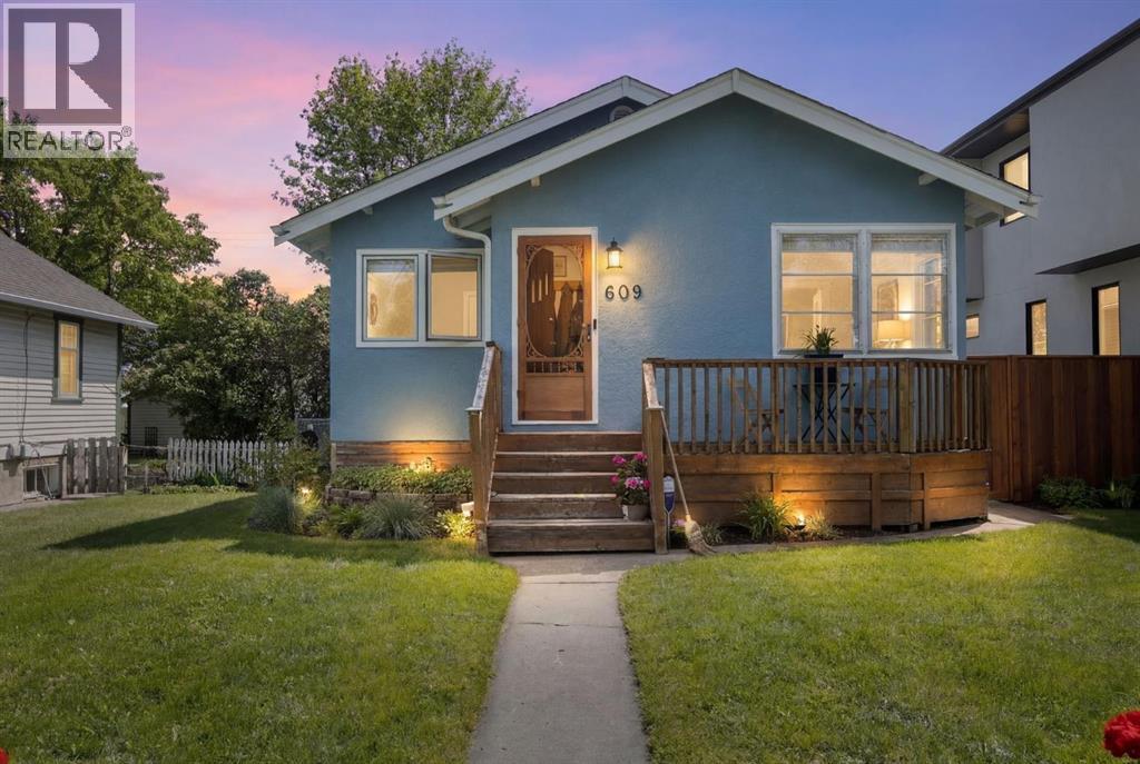 609 9 Avenue NE, Calgary, Alberta  T2E 0W4 - Photo 1 - A2318156