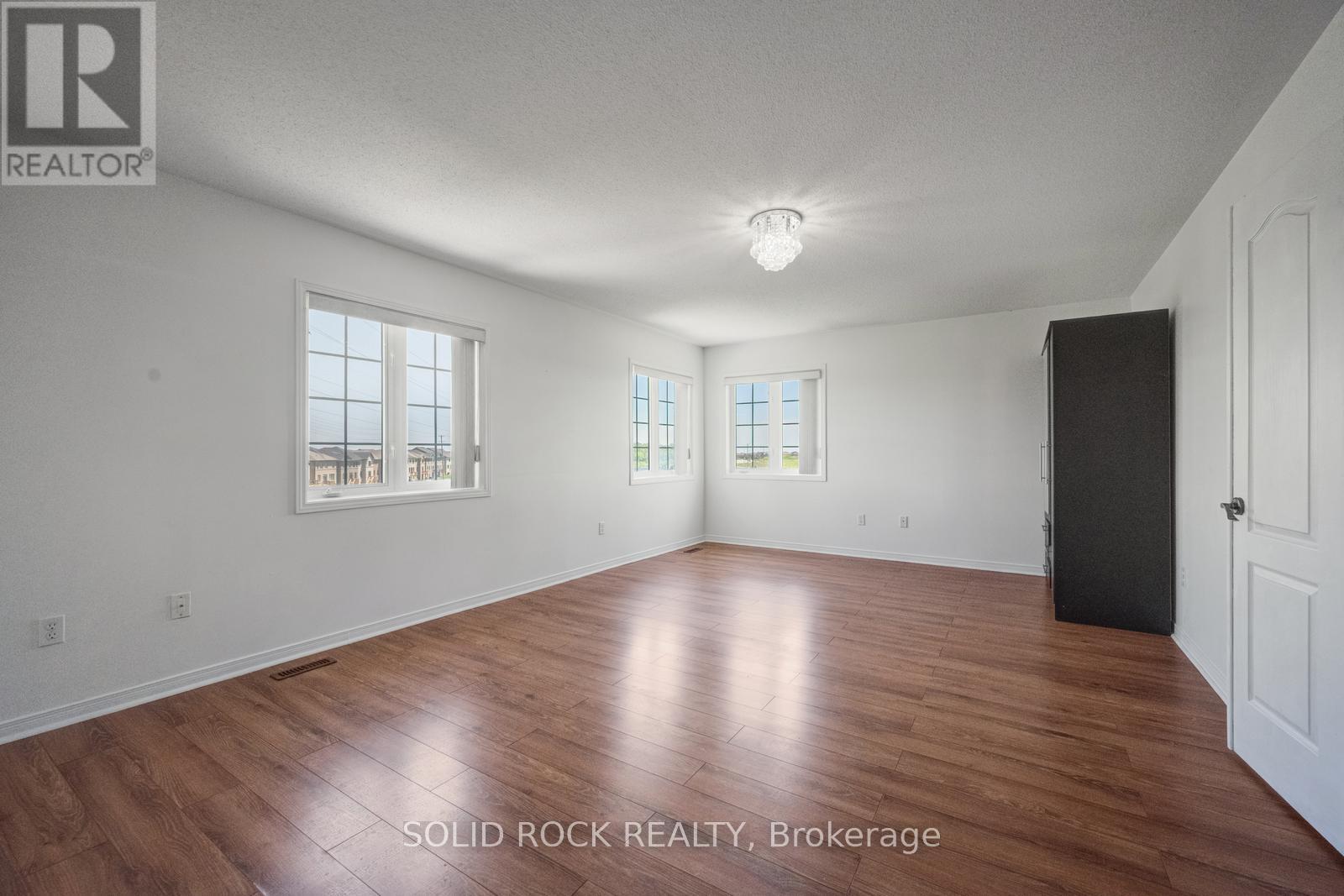 15 Roundstone Drive, Brampton, Ontario  L6X 0K7 - Photo 22 - W13411532