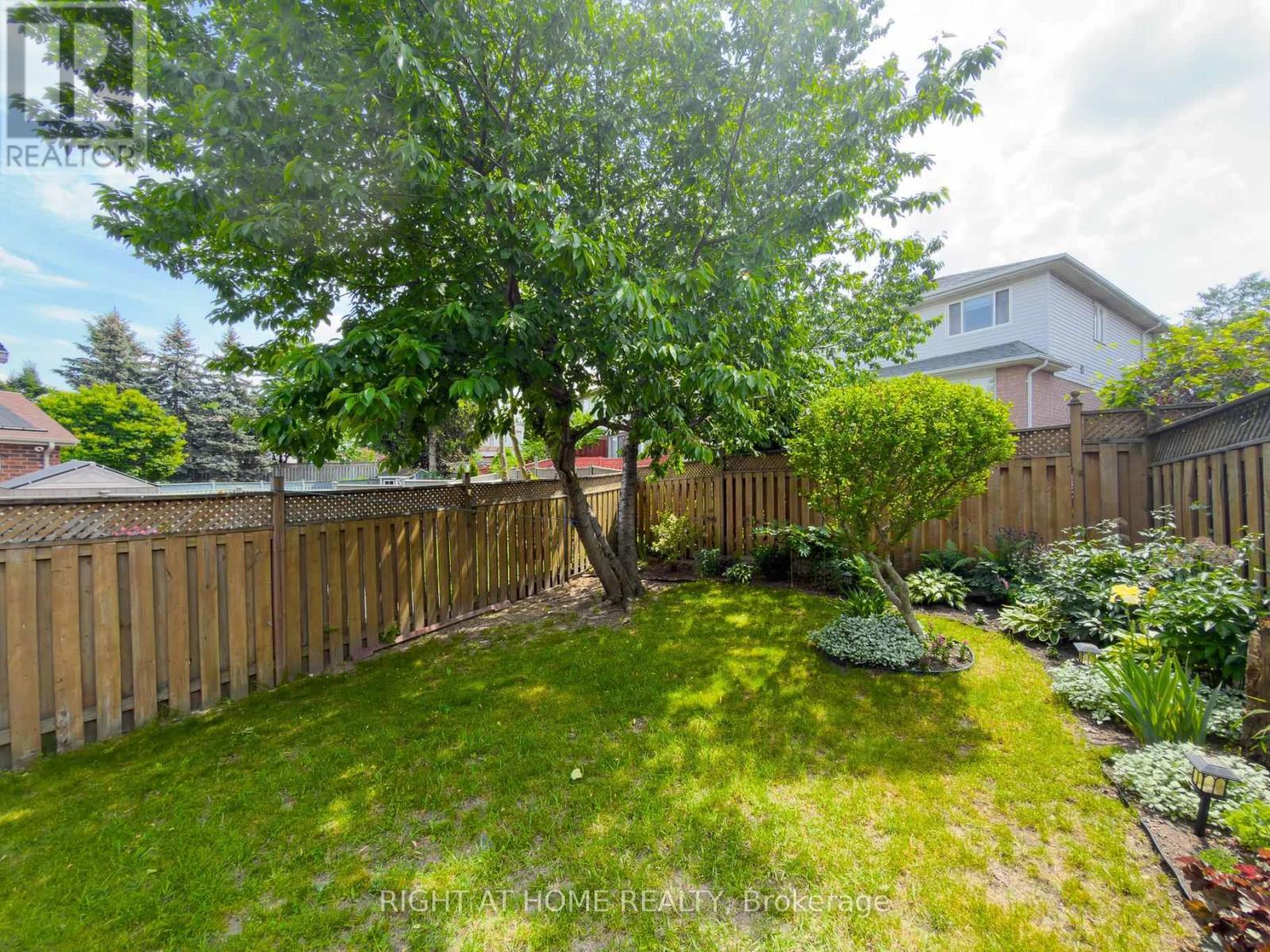 93 Townley Crescent, Brampton, Ontario  L6Z 4T1 - Photo 30 - W13411536