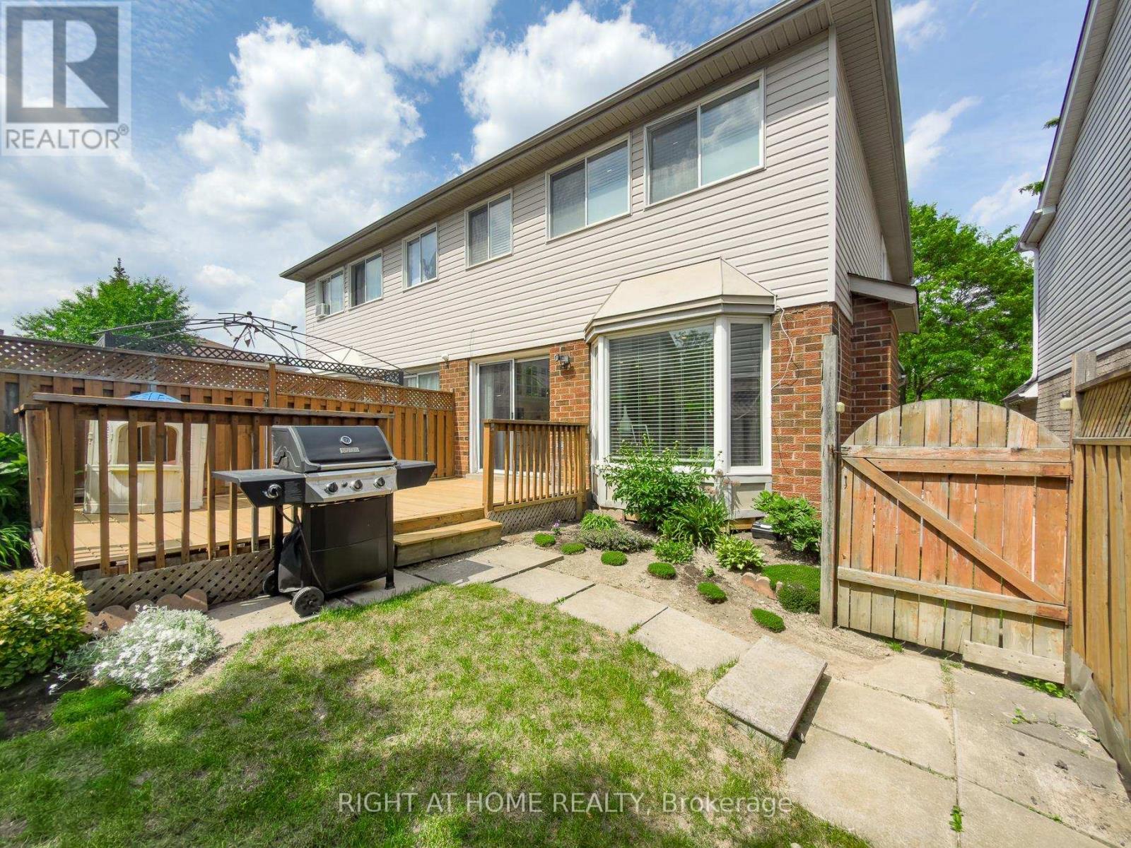93 Townley Crescent, Brampton, Ontario  L6Z 4T1 - Photo 32 - W13411536