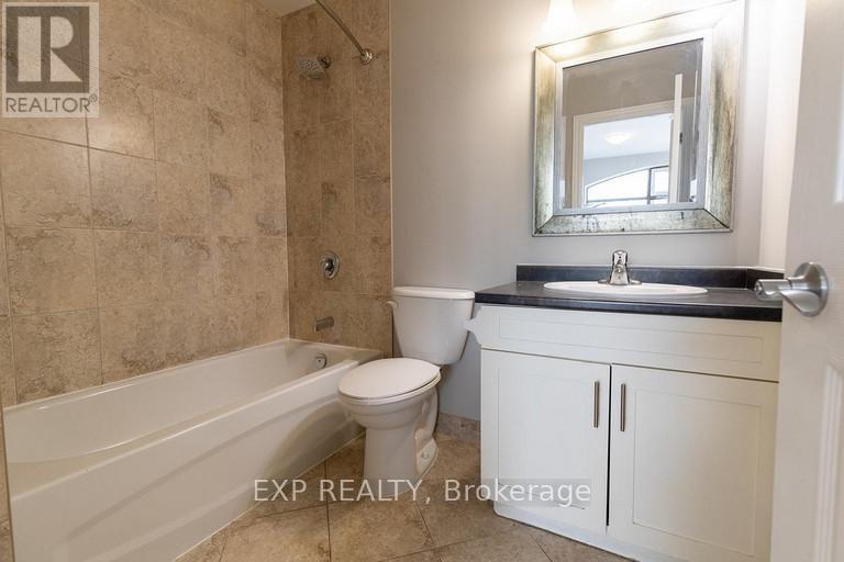 102 - 40 Front Street N, Thorold, Ontario  L2V 1X5 - Photo 2 - X13411560