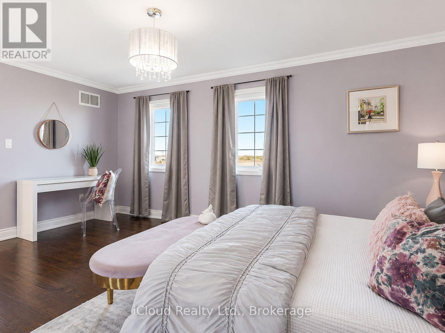 629 Angela Court, Burlington, Ontario  L7L 7A4 - Photo 7 - W13411562