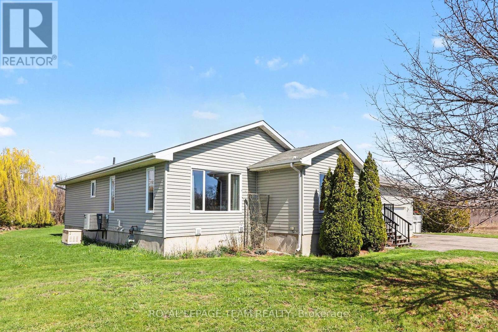 4038 Calbrent Way, Ottawa, Ontario K0A 2W0 - Photo 3 - X13411572