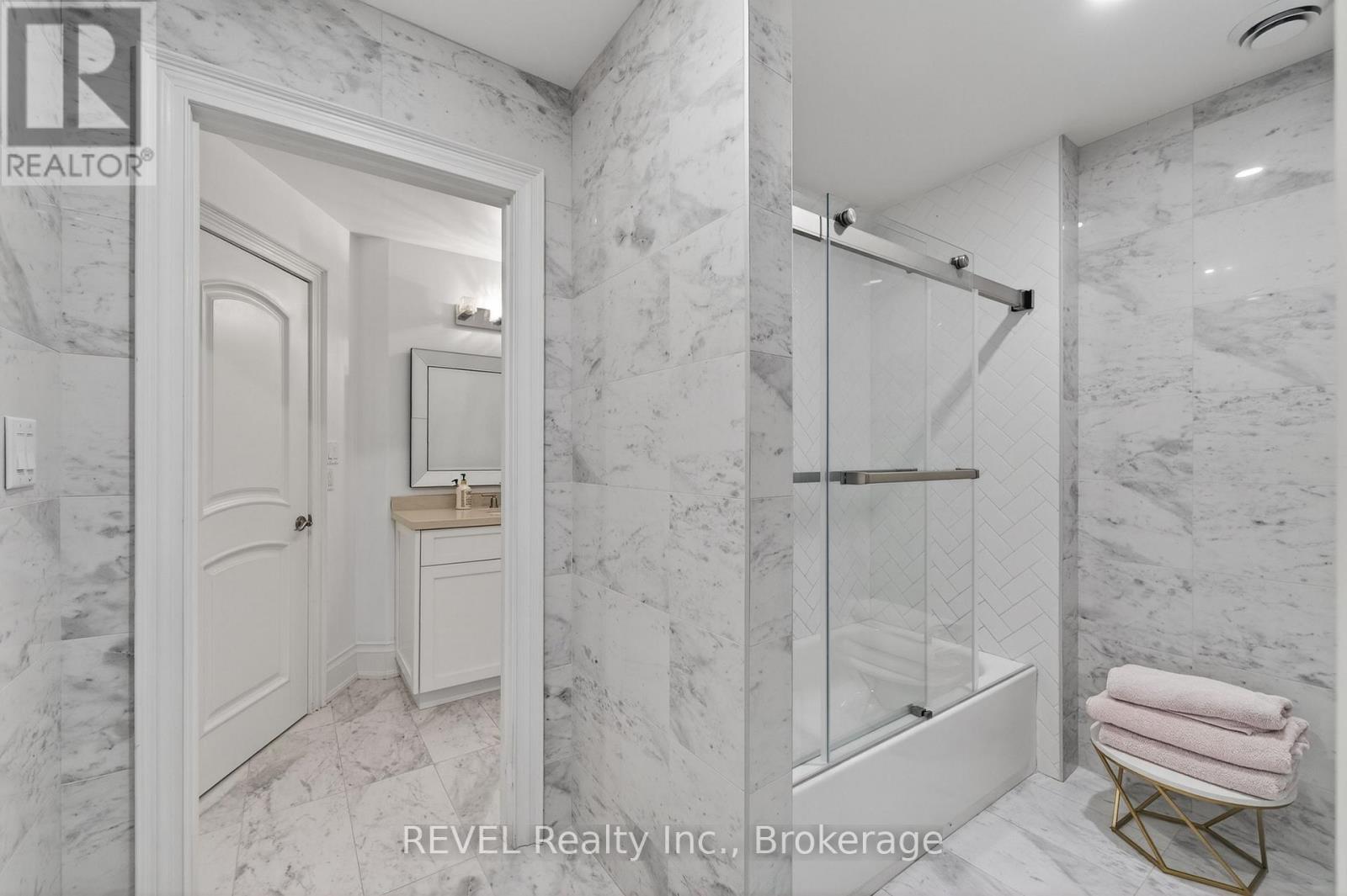 6745 Domenic Crescent, Niagara Falls, Ontario  L2J 4L5 - Photo 32 - X13411586