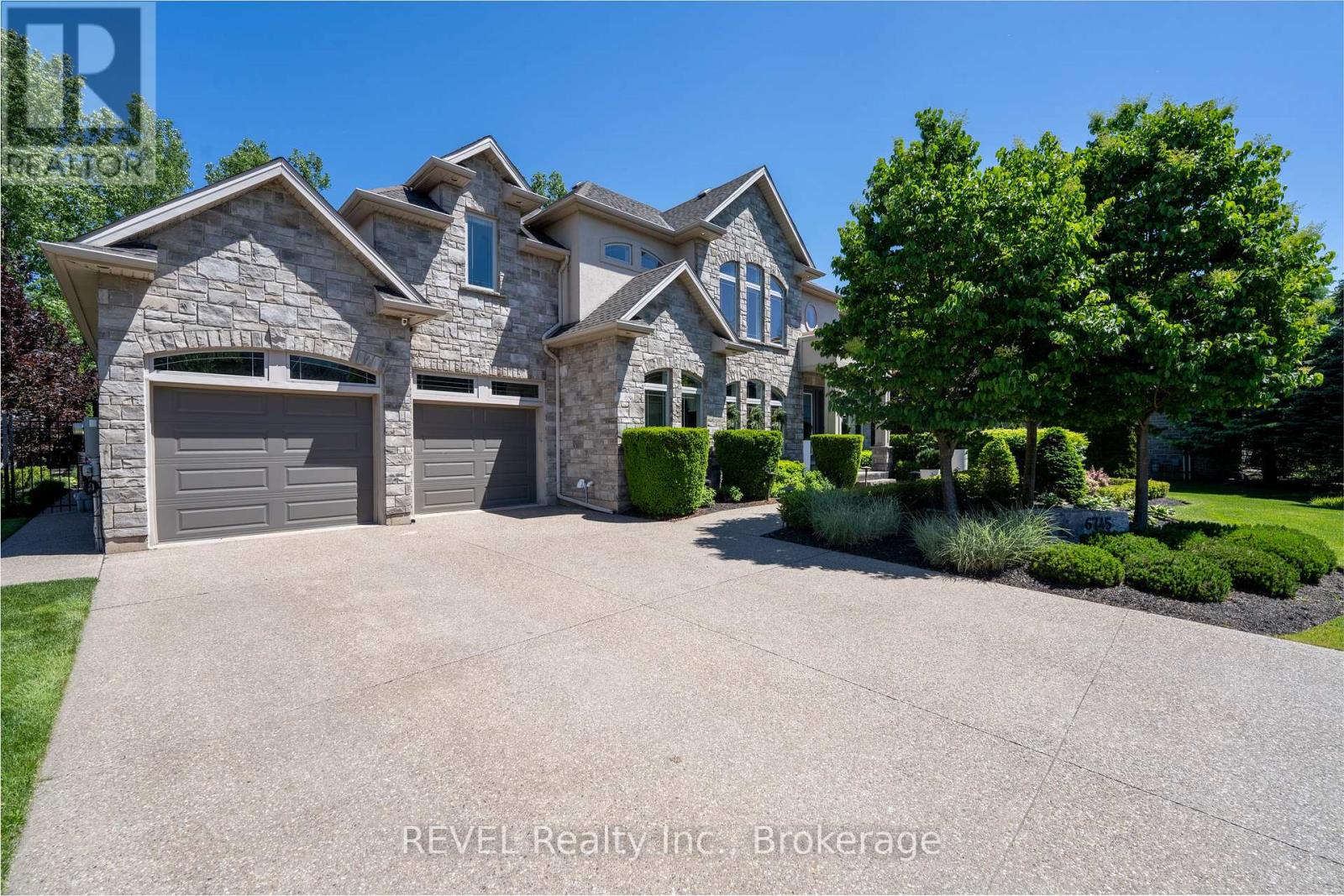 6745 Domenic Crescent, Niagara Falls, Ontario  L2J 4L5 - Photo 4 - X13411586