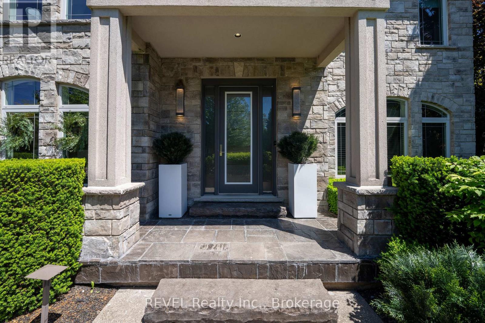6745 Domenic Crescent, Niagara Falls, Ontario  L2J 4L5 - Photo 8 - X13411586