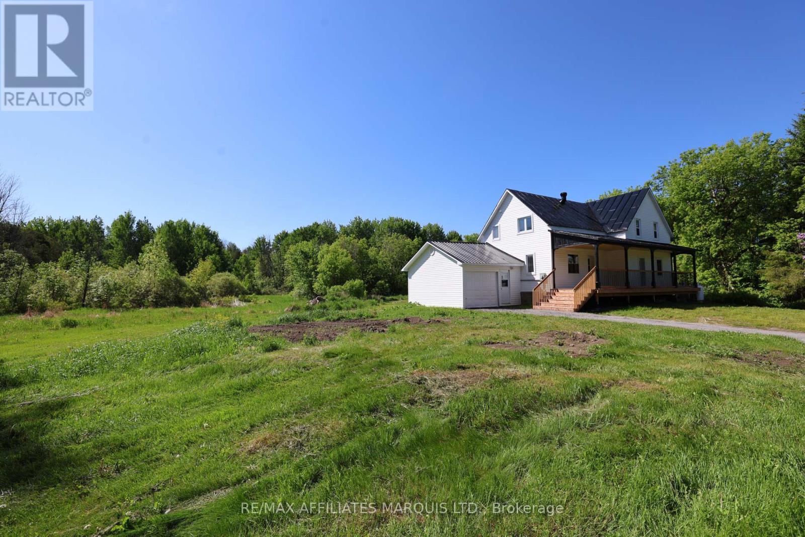18400 Kenyon Conc Rd 5 Road, North Glengarry, Ontario  K0C 1T0 - Photo 3 - X12874842