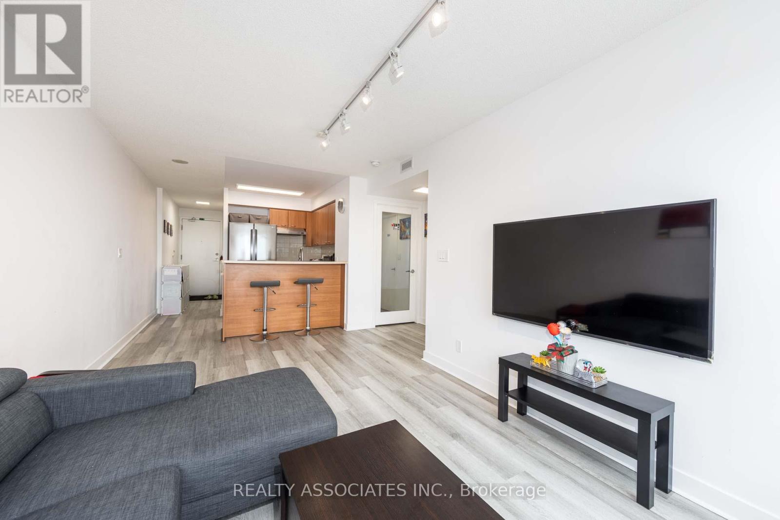 2501 - 36 Lee Centre Drive, Toronto, Ontario  M1H 3K2 - Photo 13 - E13411570