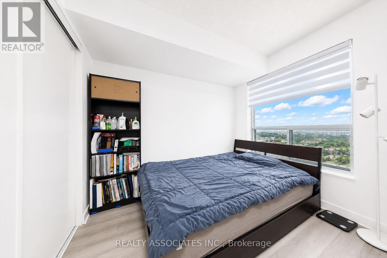 2501 - 36 Lee Centre Drive, Toronto, Ontario  M1H 3K2 - Photo 18 - E13411570