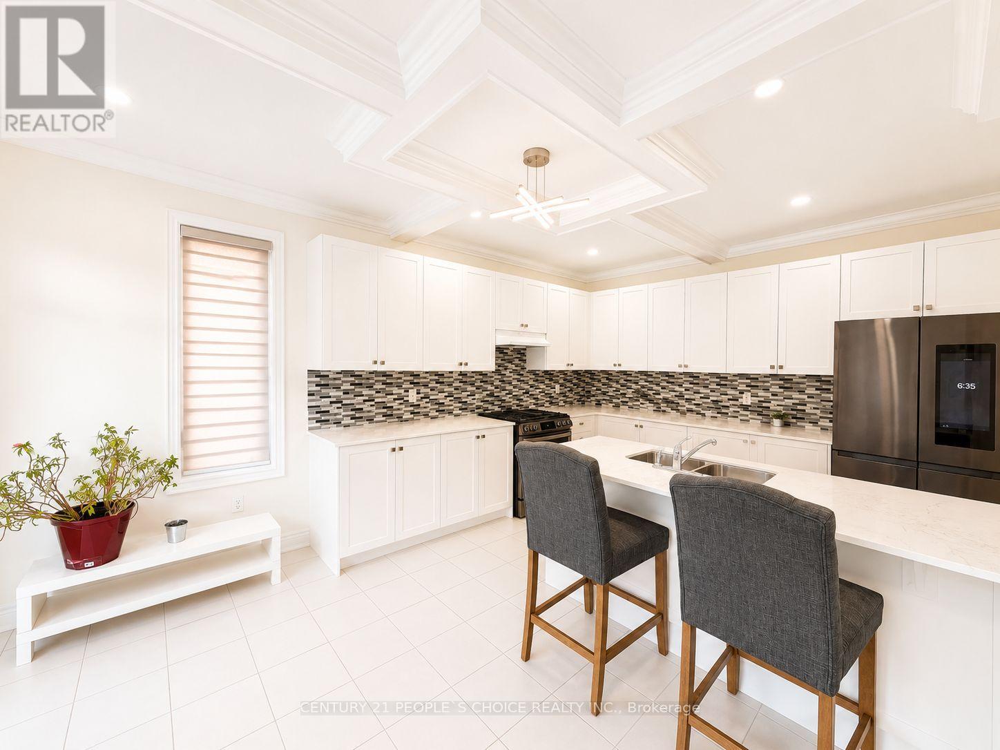 64 Coldwell Bay Circle, Vaughan, Ontario  L4H 5E9 - Photo 36 - N13249688